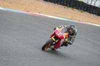 enduro-digital-images;event-digital-images;eventdigitalimages;mallory-park;mallory-park-photographs;mallory-park-trackday;mallory-park-trackday-photographs;no-limits-trackdays;peter-wileman-photography;racing-digital-images;trackday-digital-images;trackday-photos